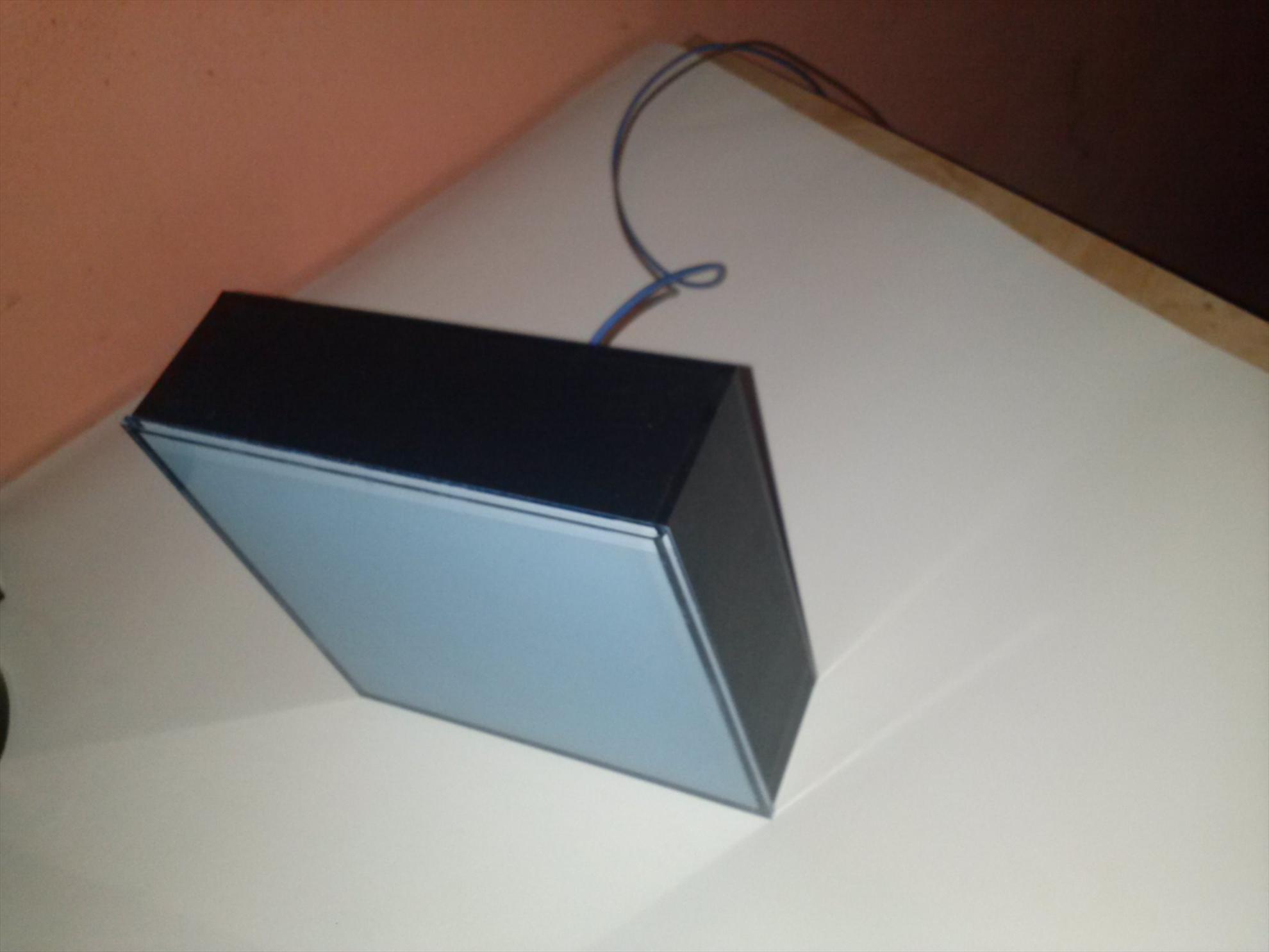 lampi si proectoare - de vanzare....